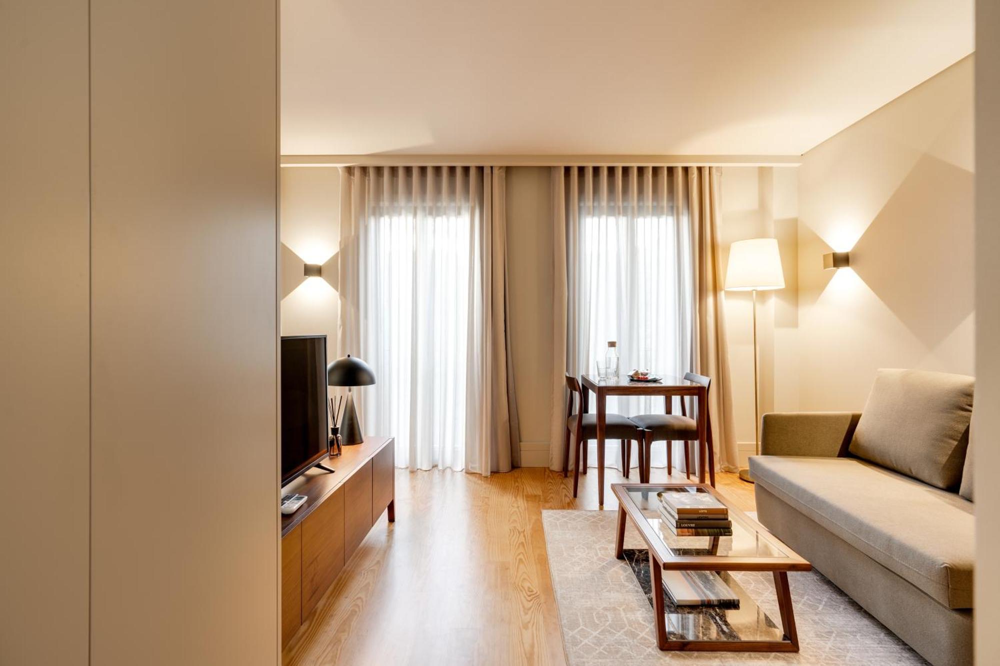 Avus M Suites And Apartments By Da'Home OOporto Exterior foto